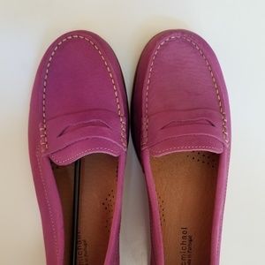 For Linda Howard - Magenta Leather Loafer